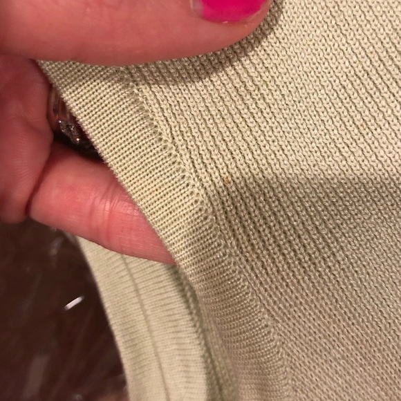 Chanel Sleeveless Sweater - Picture 6 of 6